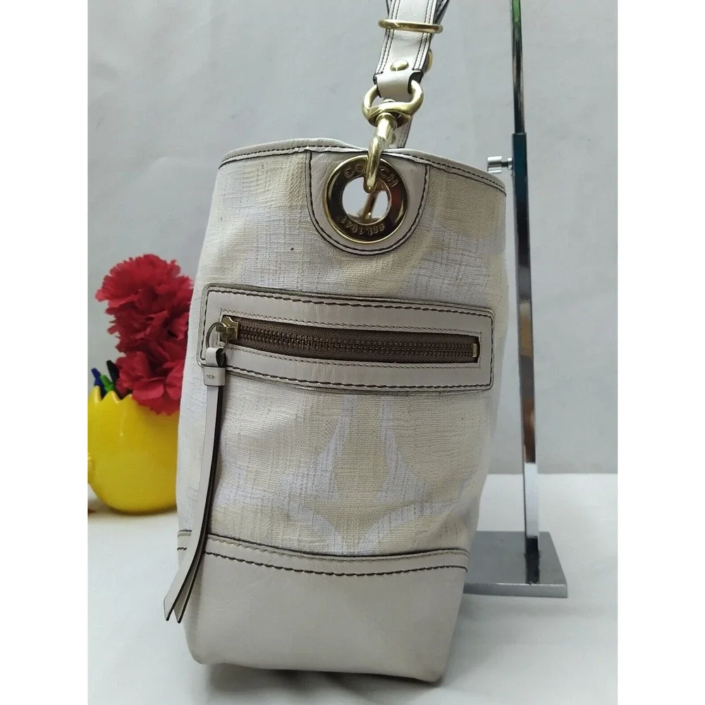 Coach Signature Of-White Canvas Leather Trim Zipper Pockets Hobo Shoulder Bag